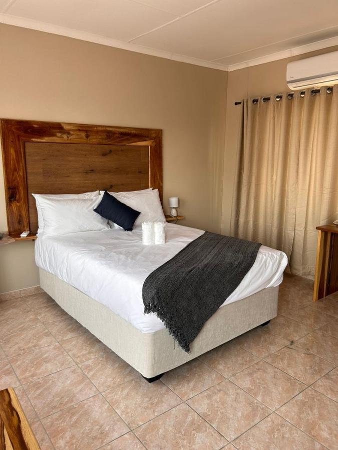 Hotel The Botanical Gardens Rundu Exterior foto