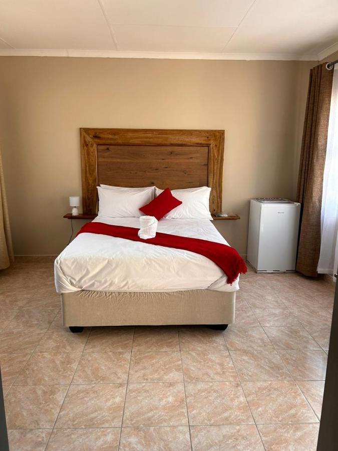 Hotel The Botanical Gardens Rundu Exterior foto